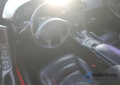 2002 Chevrolet Corvette z USA, uszkodzony, nr VIN 1G1YY22G225113884